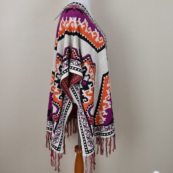 Flying Tomato Ruana Fringe Poncho NEW - Picture 5 of 7